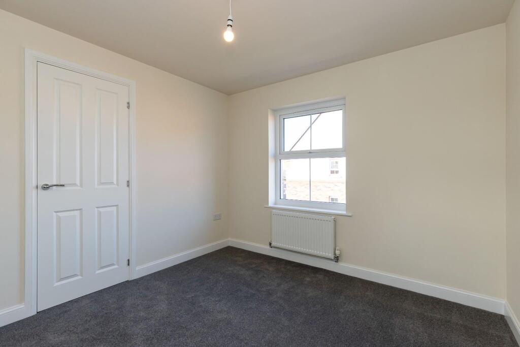 18 - 2nd Bedroom.jpg