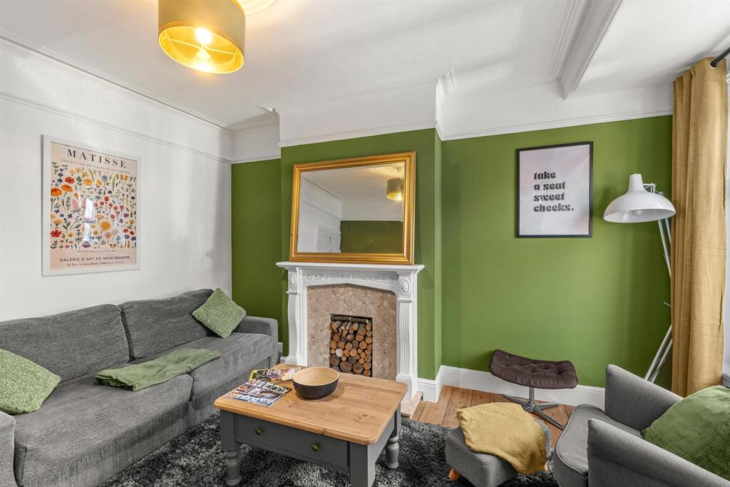 38TurnerRd-011.jpg