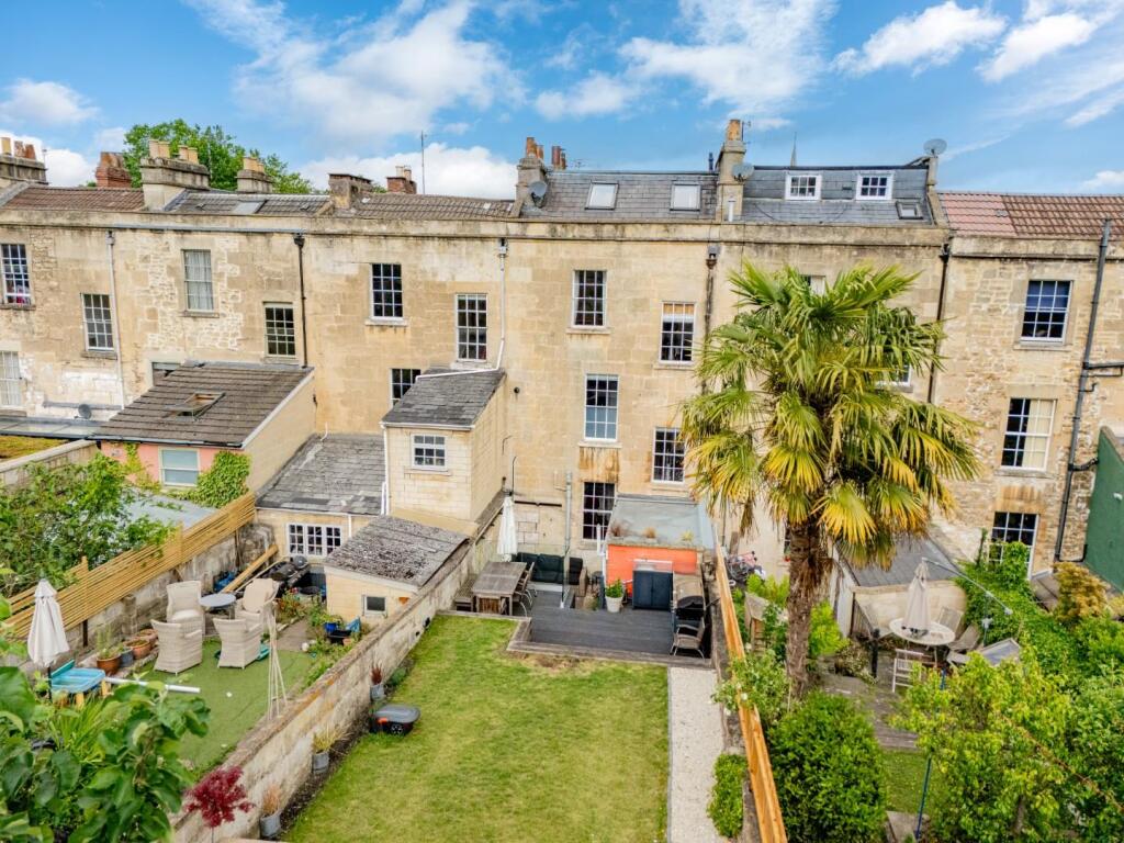 8 Caroline Buildings BA2 4JH-15_EDIT.jpg