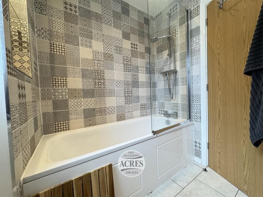 IMG_3925 (Large).jpg