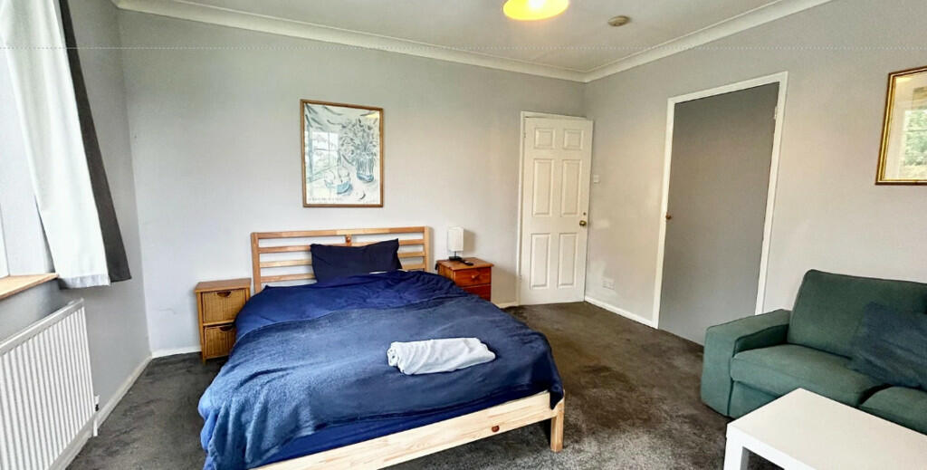 Screenshot bedroo...