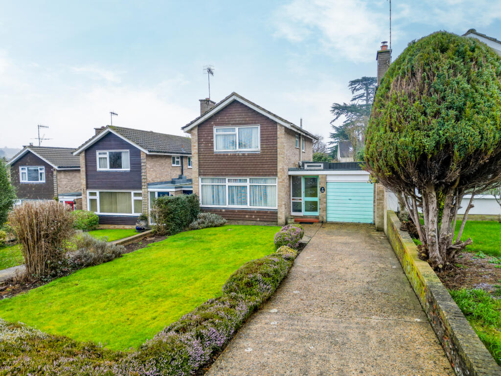 Lombardy Drive, Berkhamsted