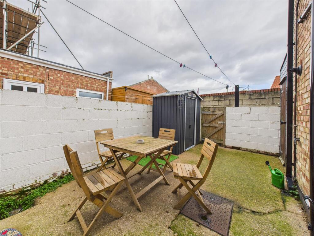 Courtyard: