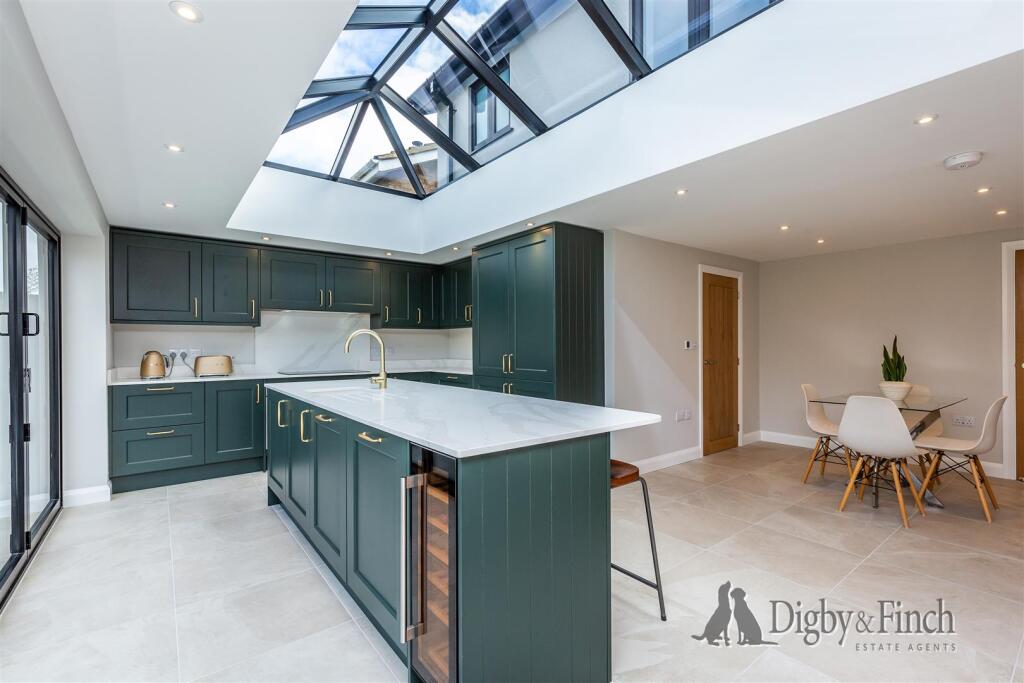 19 Stirling Road, Stamford, PE9 2XF-16watermarked.