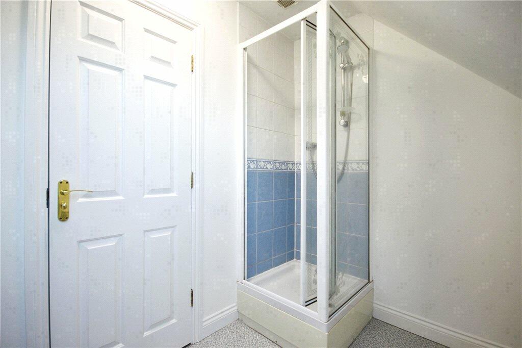 En-Suite Shower
