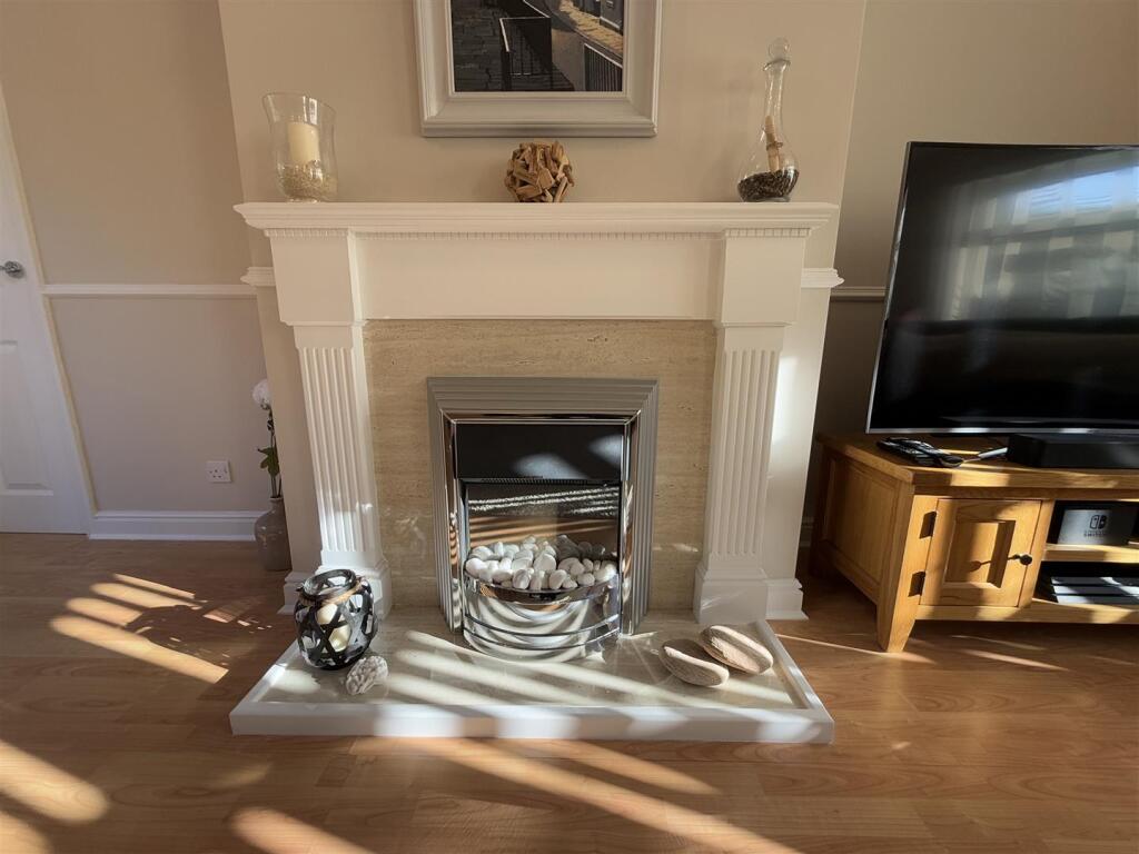 Fireplace.JPG