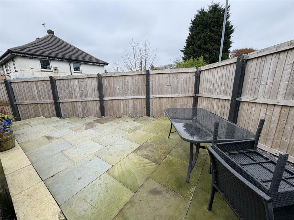Bramleys Estate Agents - Myrtle Gardens - Halifax 