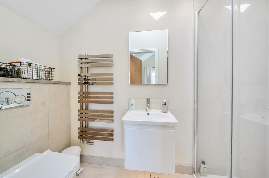 Davidson Frost-Wellings, DFW, Clamp Hill, Stanmore