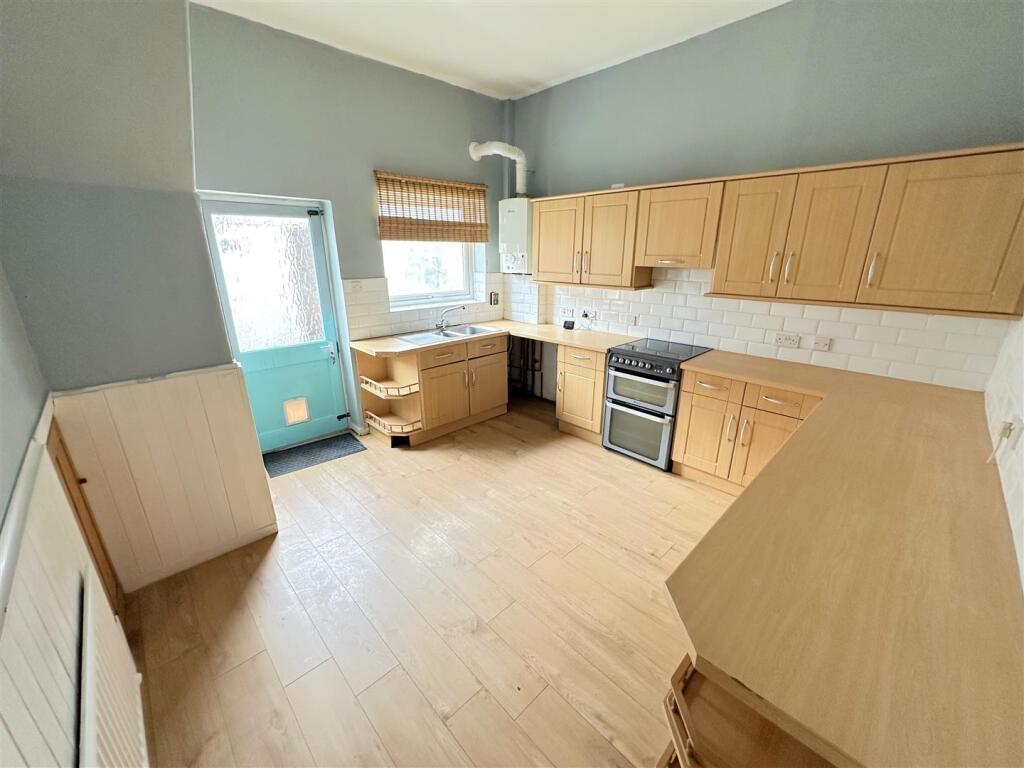 Dining Kitchen