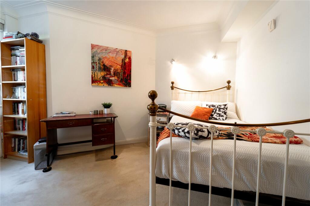 2nd Bedroom