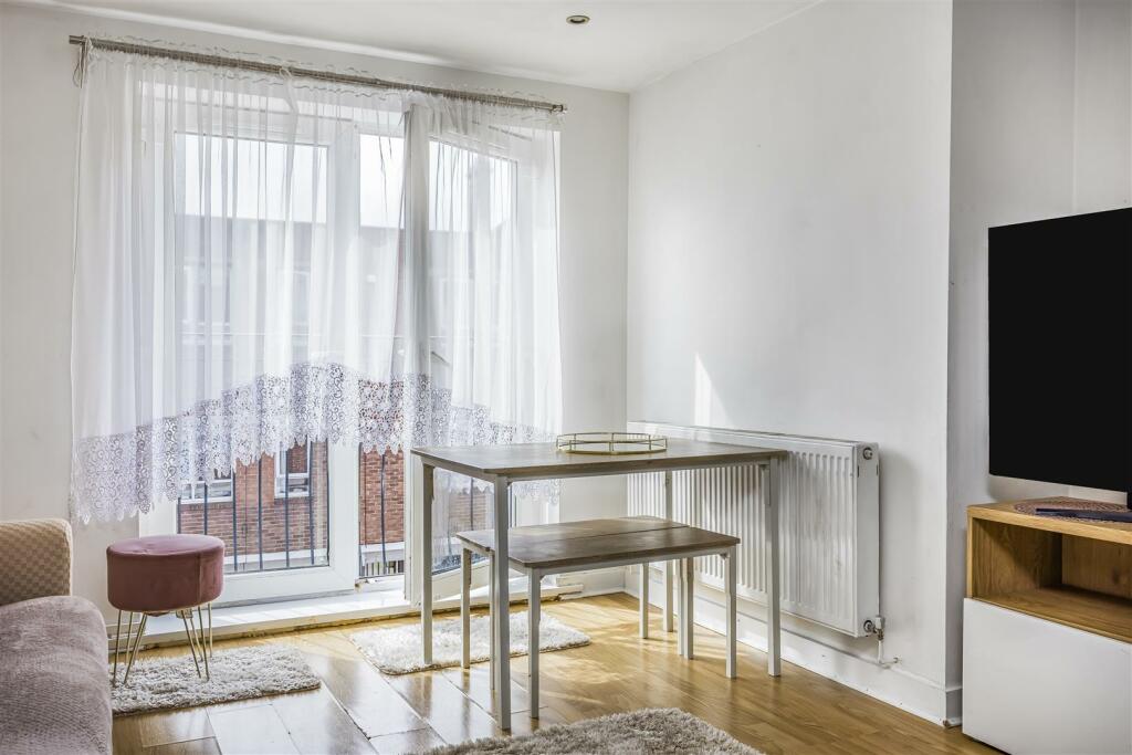 Flat 9, 43-45 Elm Grove, Southsea-PorticoMarketing