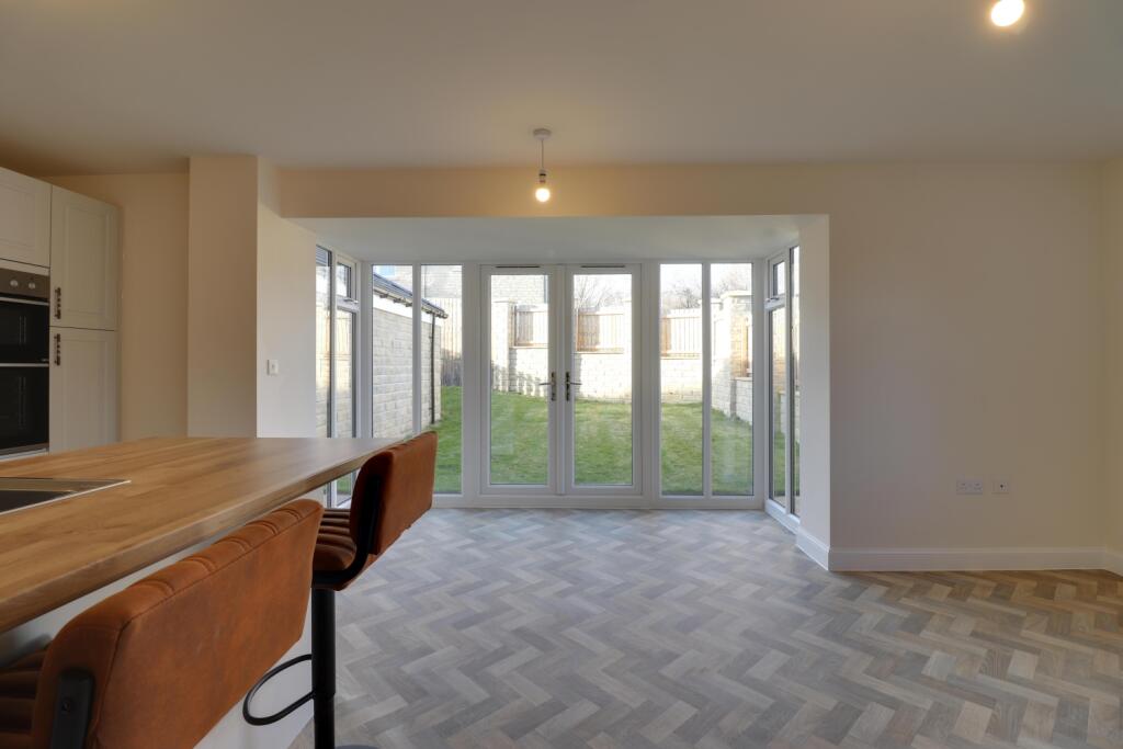 Kitchen diner family room