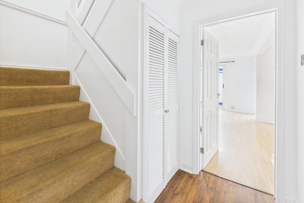 CAM02545G0-PR0469-STILL002