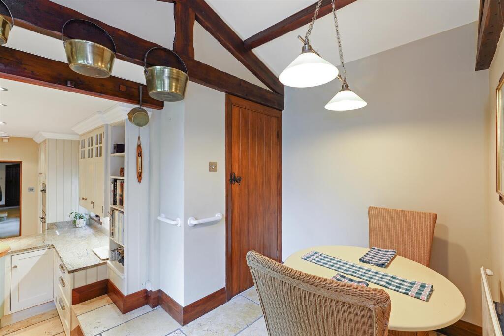 Throstle House.02.Photoneg.co1.jpg