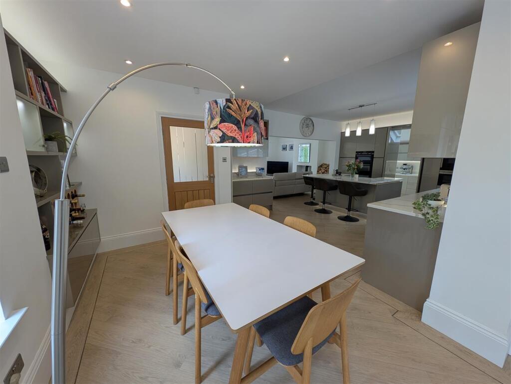 Kitchen, Dining and Garden Room