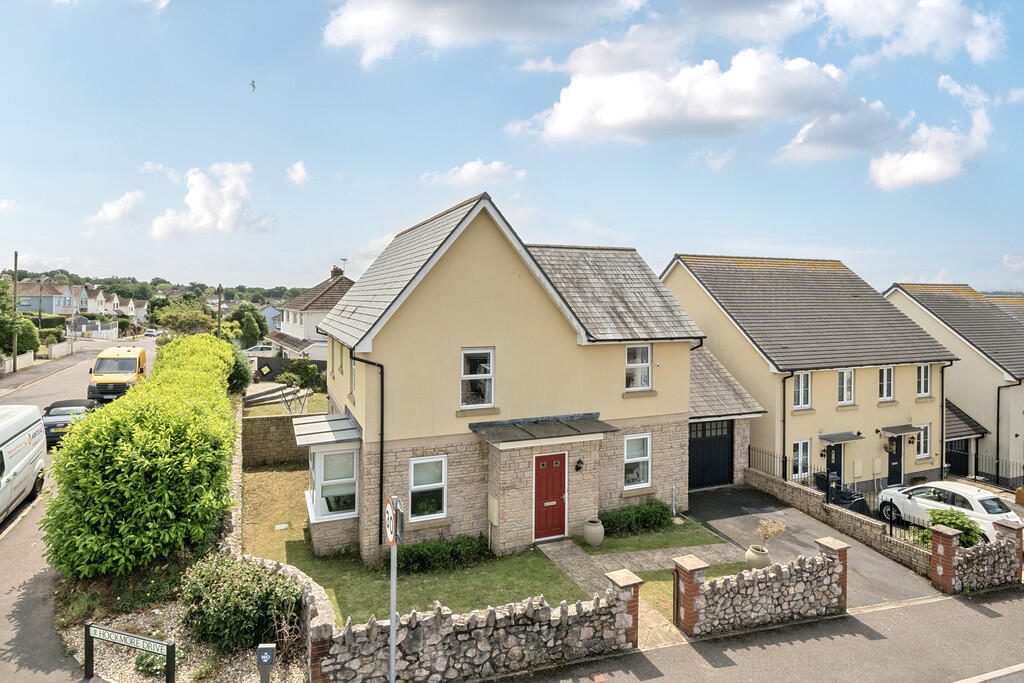 1303354-7-683f2c9...