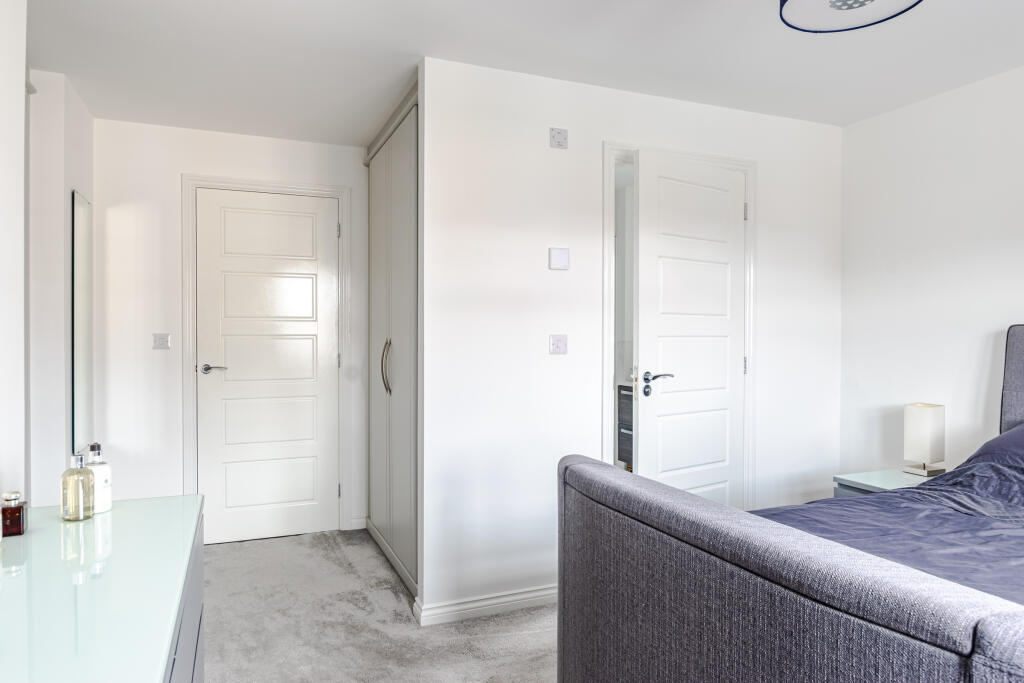 bedroom1b