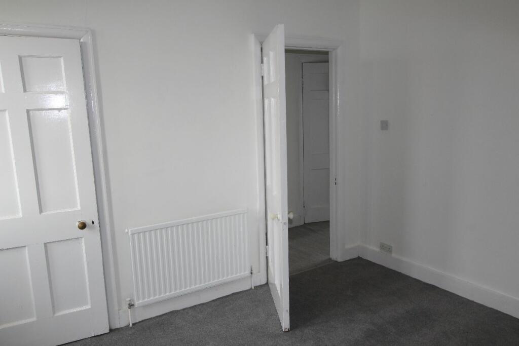 4TH Bedroom.
