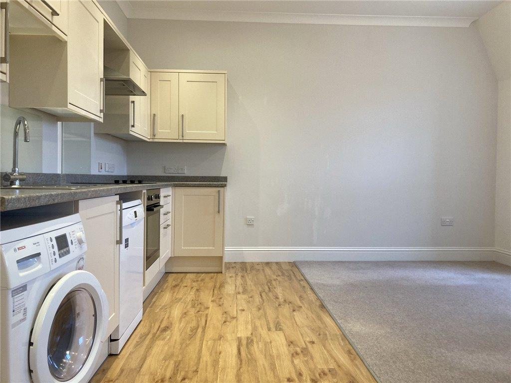 Open Plan Lounge Kitchen