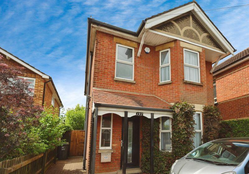 Front Aspect (Malvern Rd)