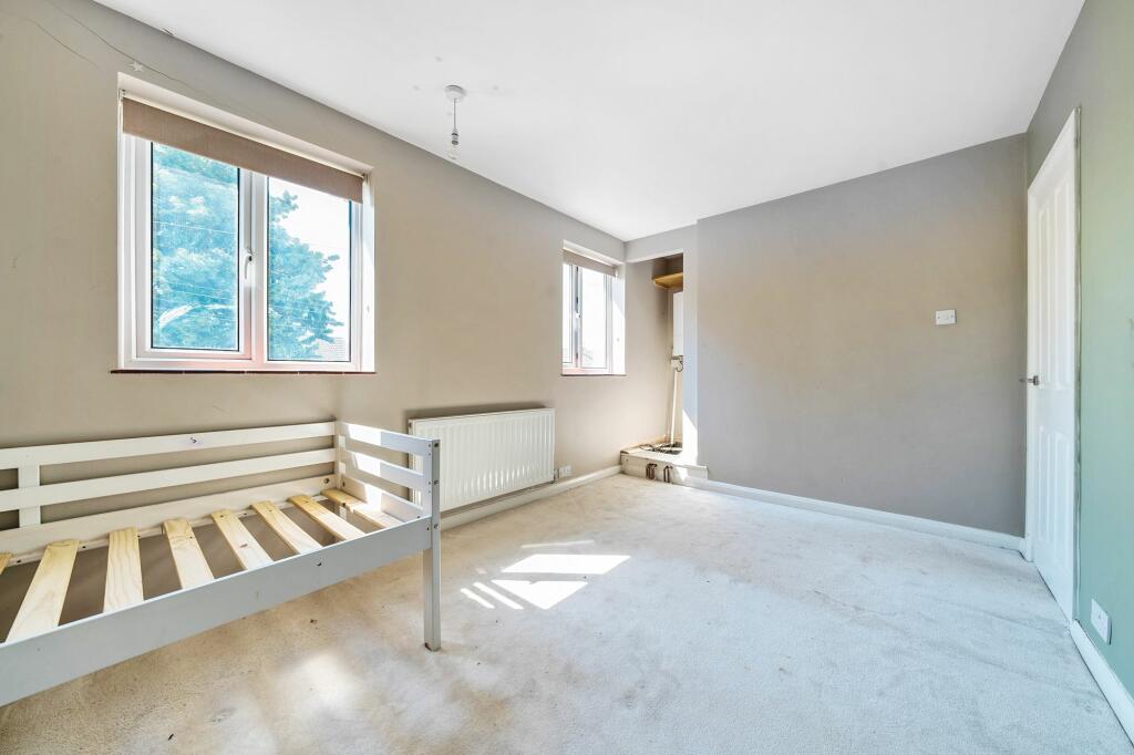 Bedroom Two (2)