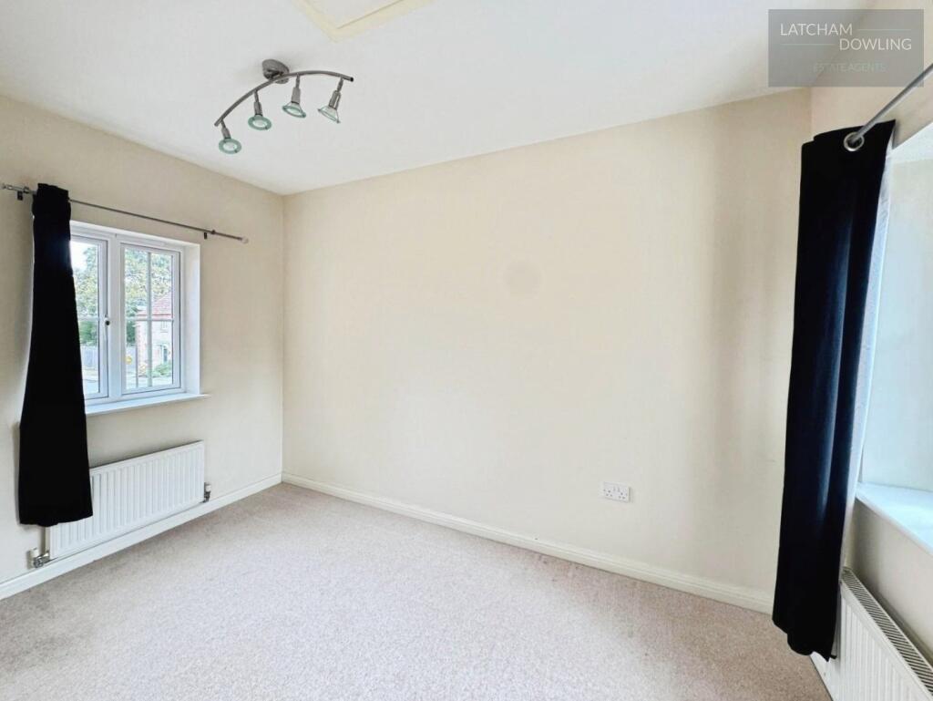 pbox-bedroom-346133.jpg
