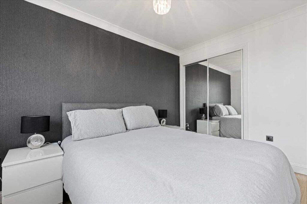 Bedroom Two (2)