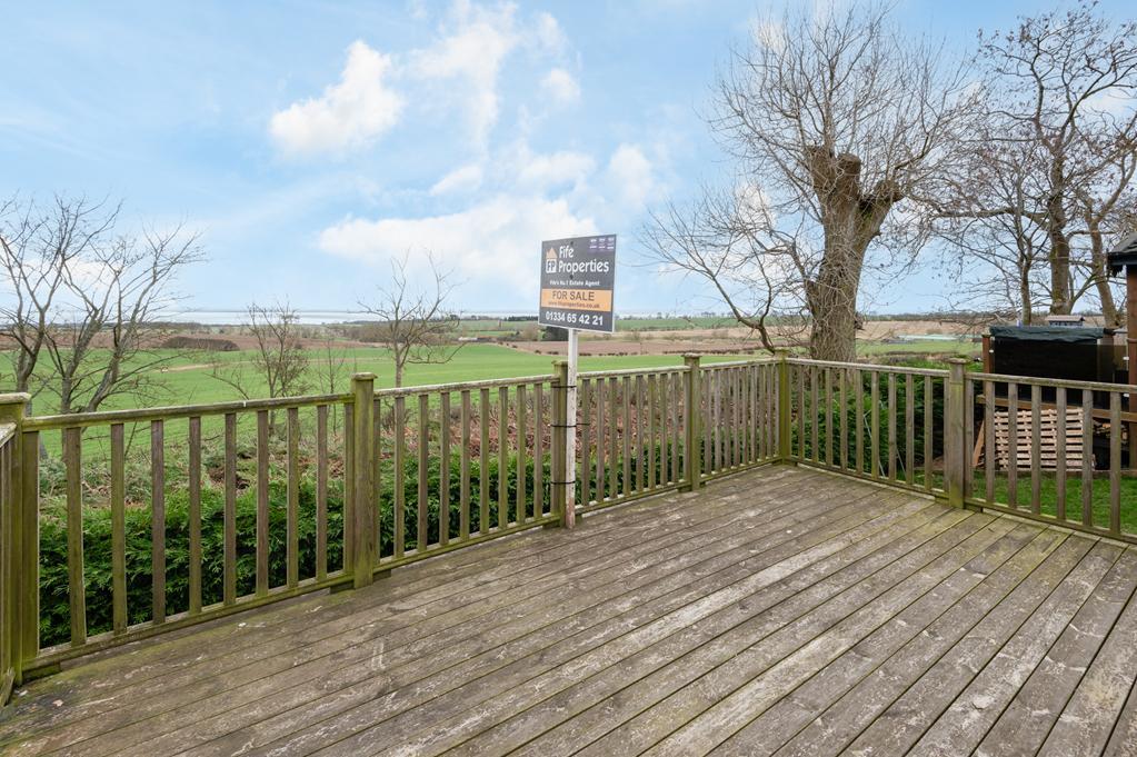 DECKING