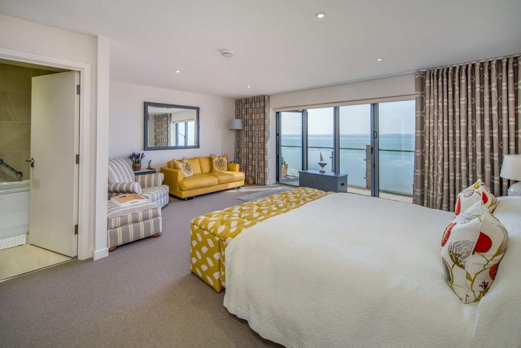 Guest Suite