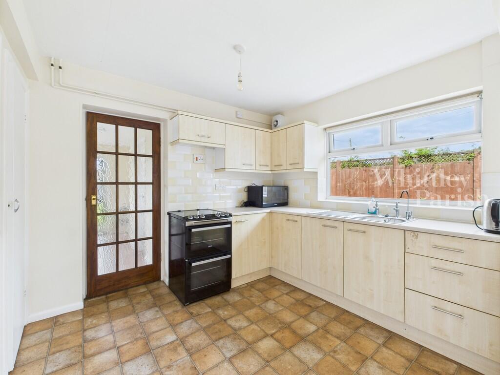 CAM04332G0-PR0444...