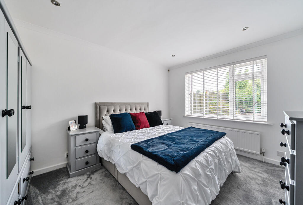 1327238-9-6878cf2...