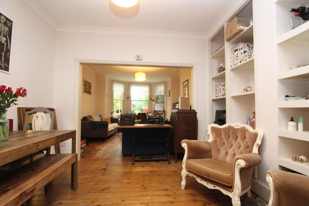 Photo 03