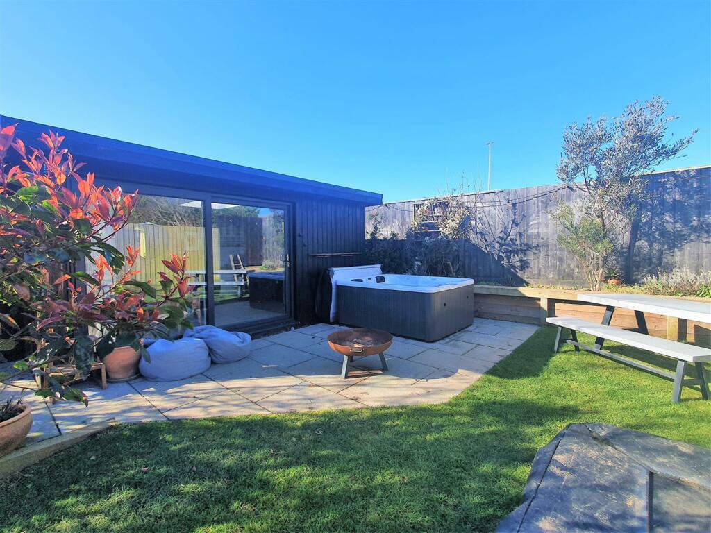 Garden Room