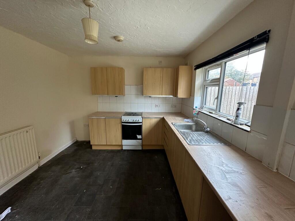 IMG-20251021-WA00...