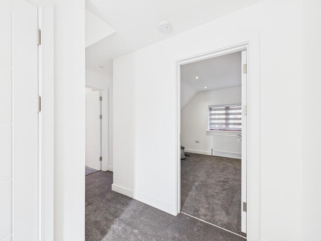 CAM03519G0-PR0383...