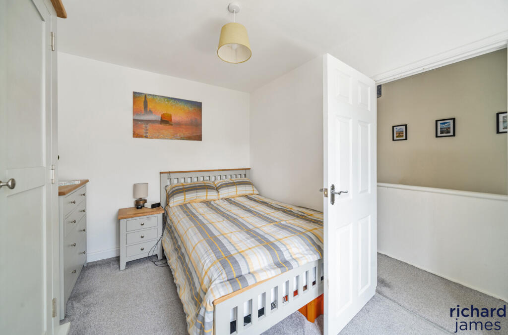 b12c9fc5-079f-4bf...