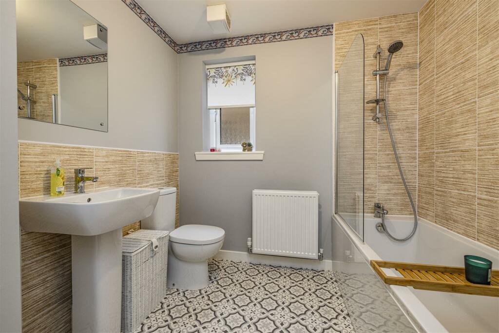 52 Knoll Park Drive Galashiels 31.JPG