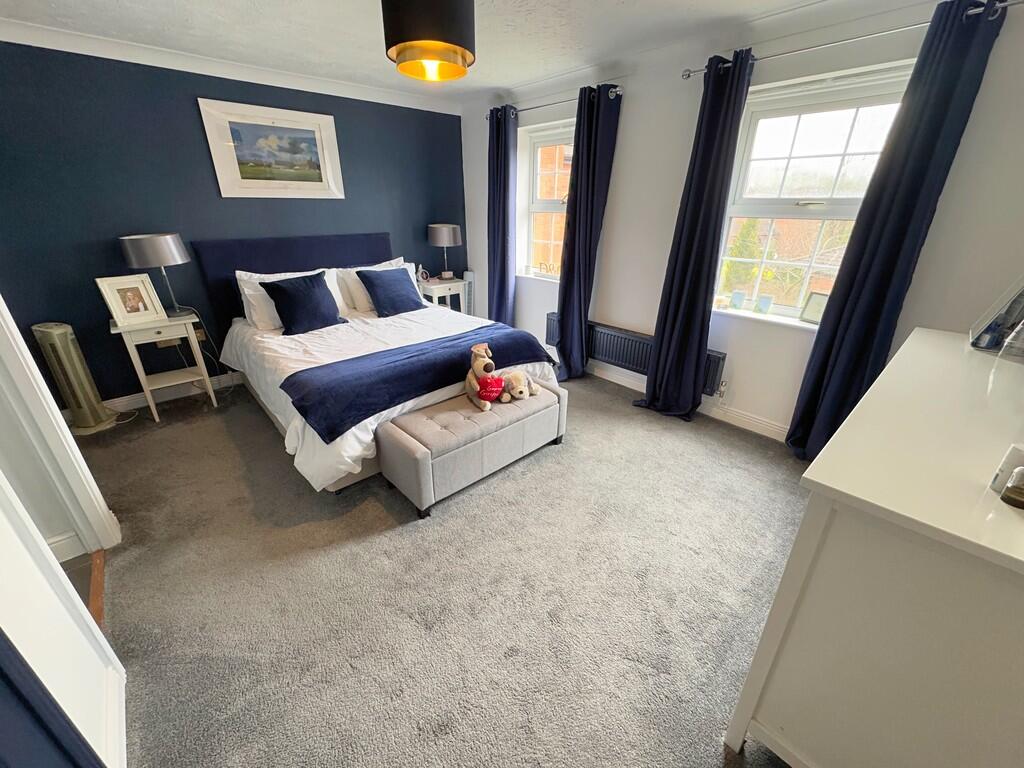 Bedroom 2 alt