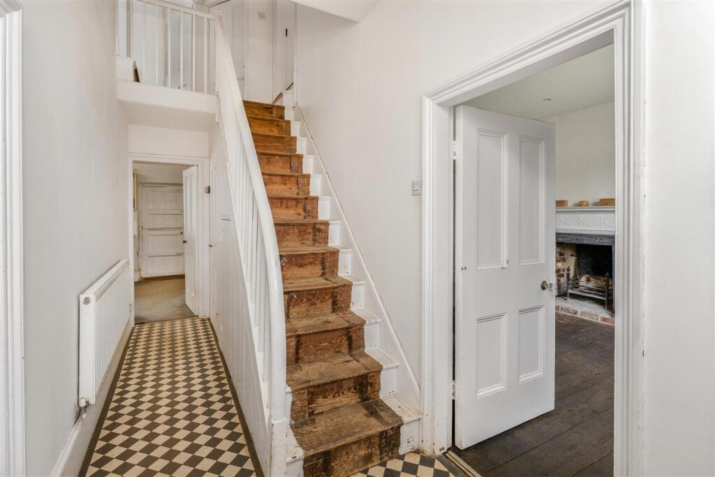 16 High Street, Bodicote-4.jpg