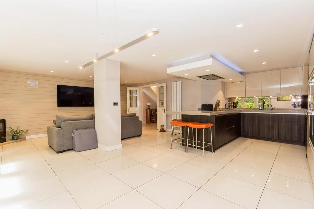 Kitchen/Family Room