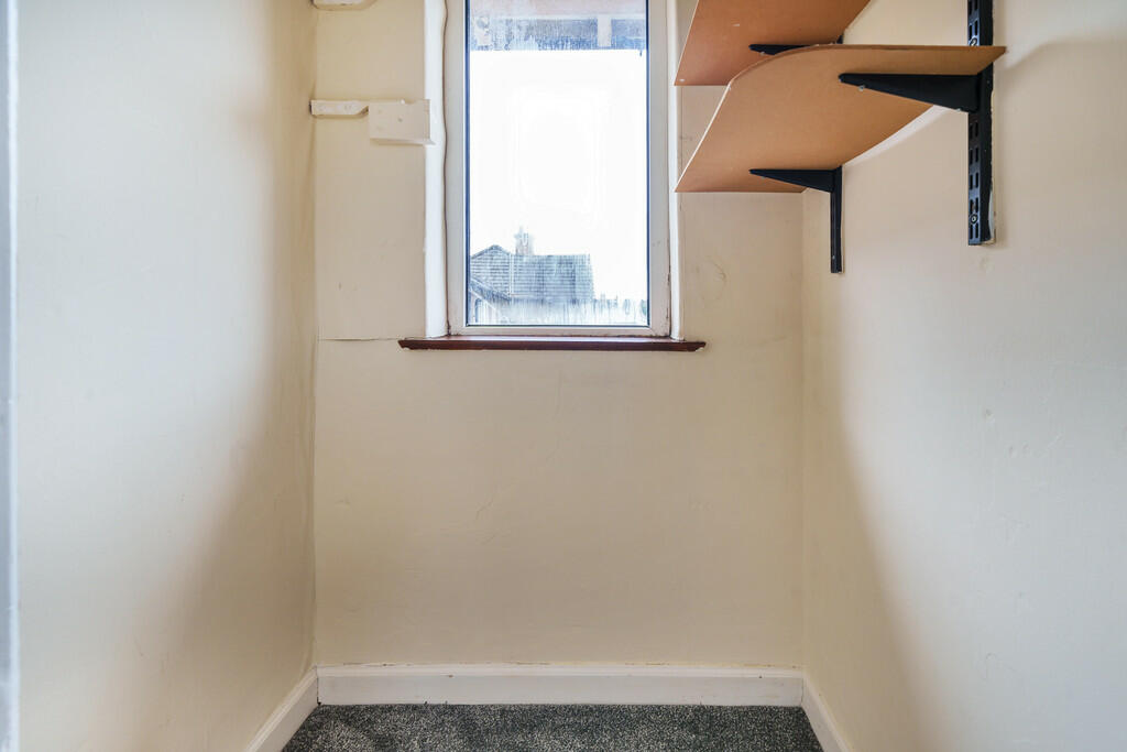 Walk-in Wardrobe