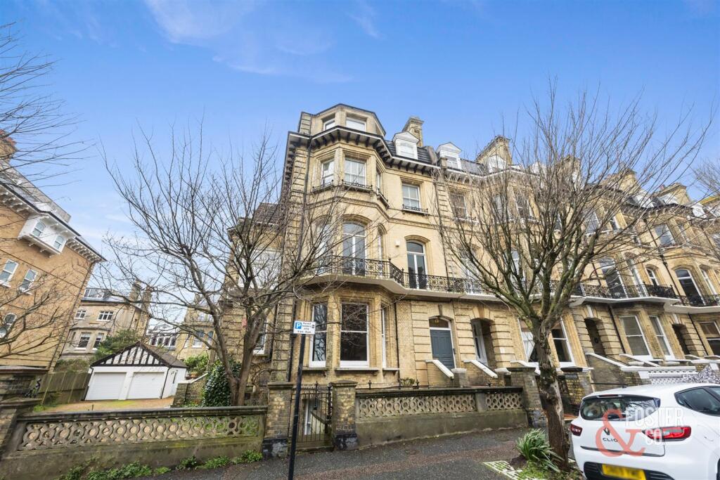 First Avenue 13 FFF_031.jpg