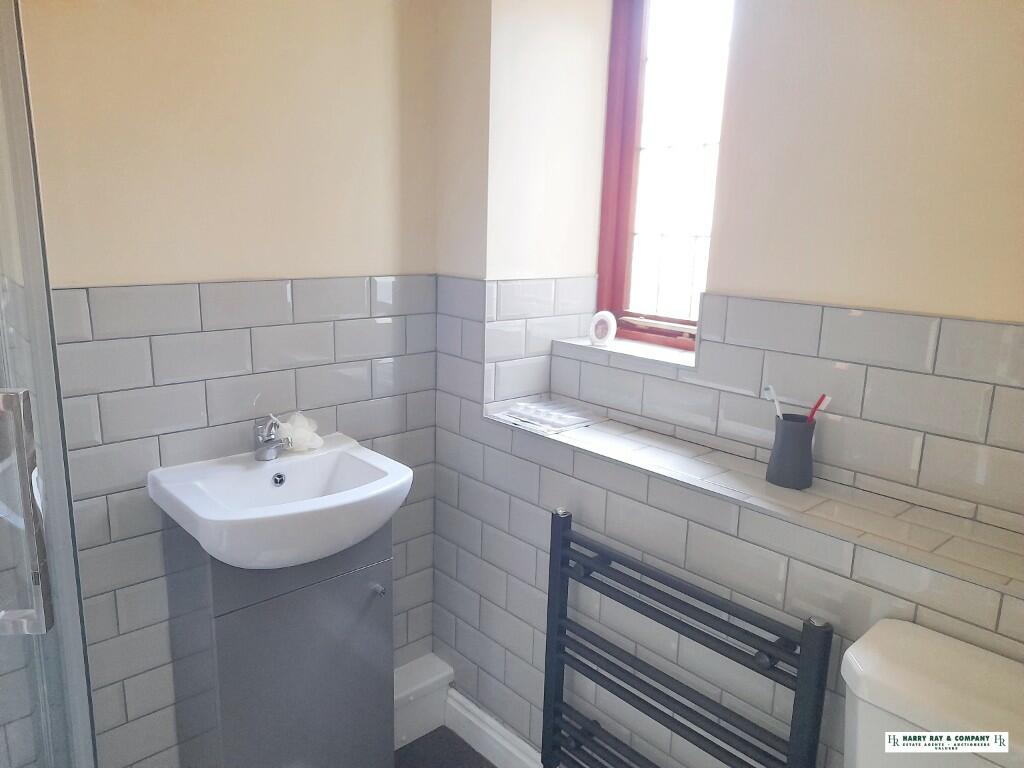 Ensuite Shower