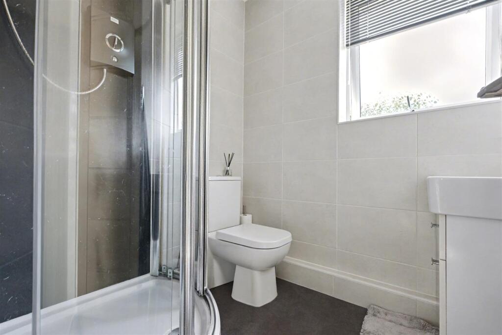 Shower Room.jpeg