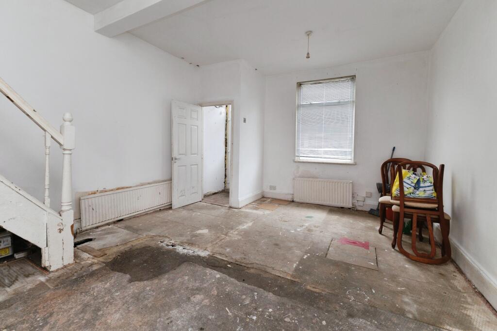 Living / Dining Room
