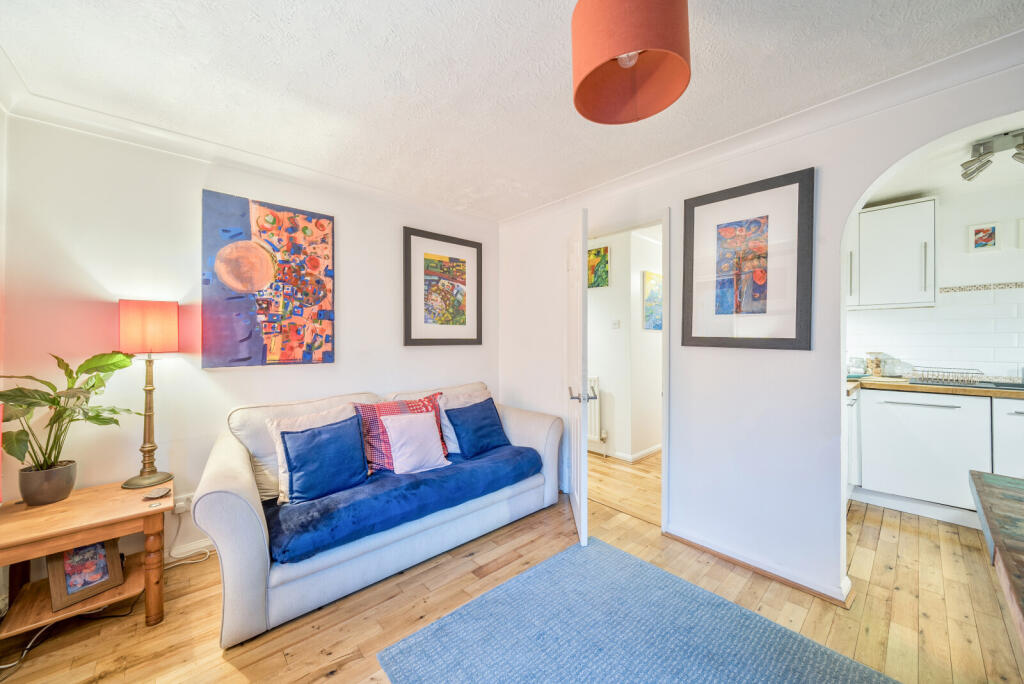 1349793-10-68c1bf...