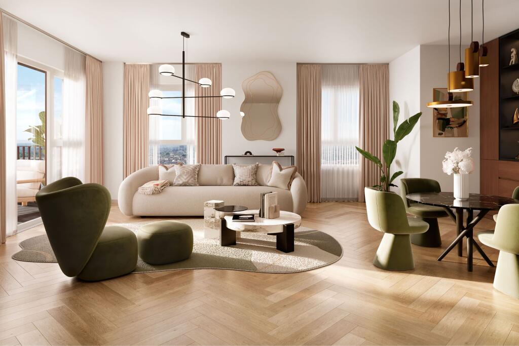 Royal Gateway - Penthouse Internals