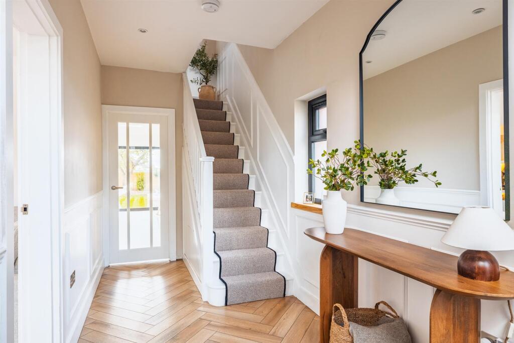 126 Brom Village Rd-45.jpg