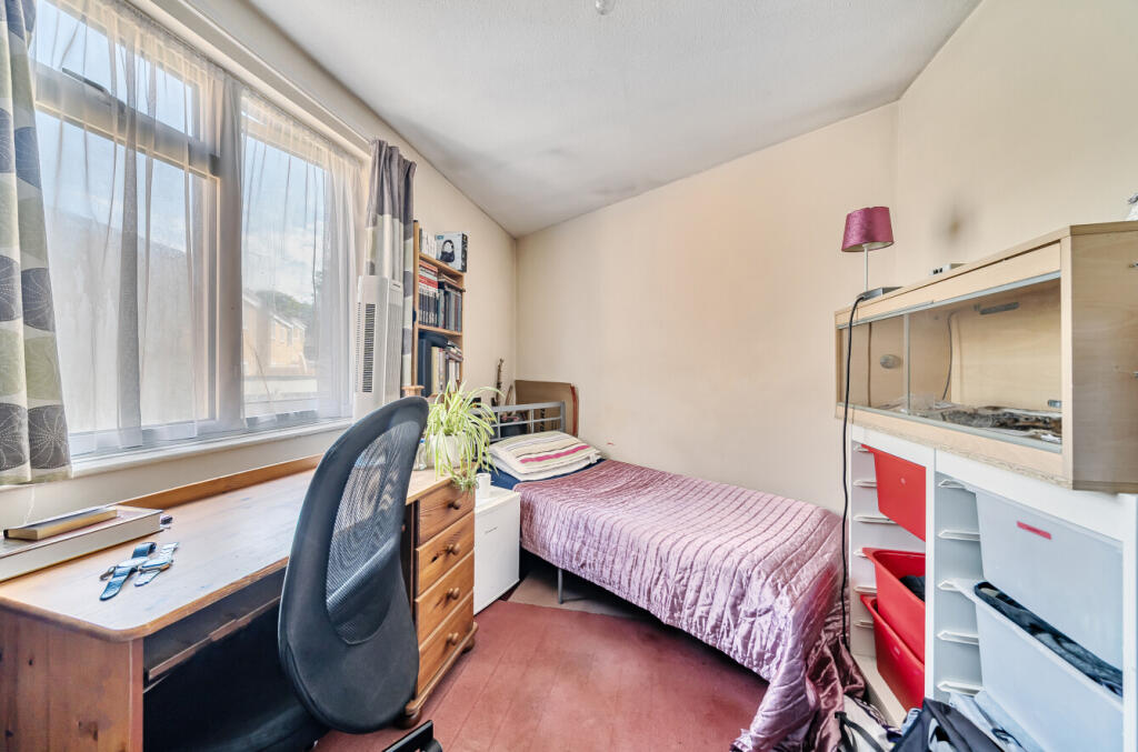 1311884-9-685589f...