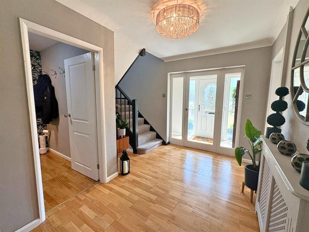 Entrance Porch